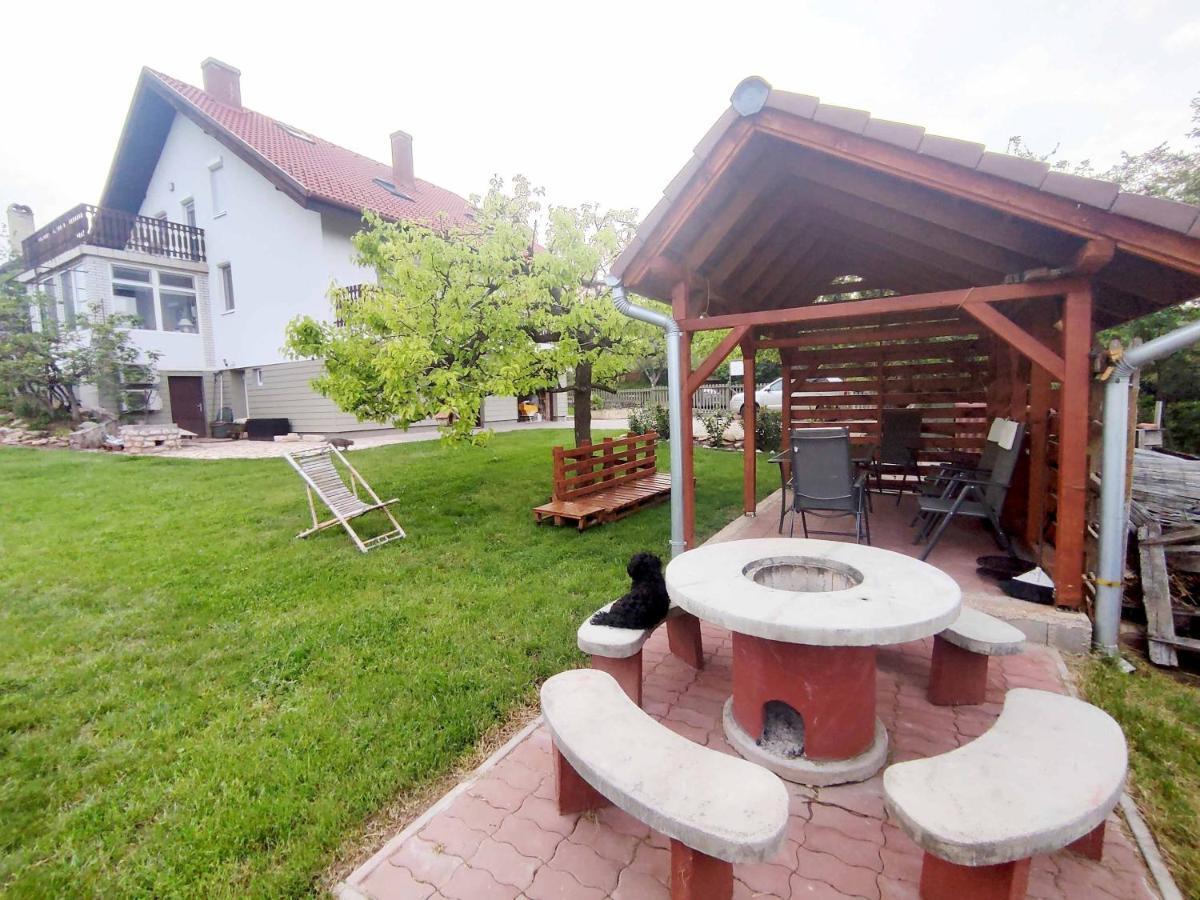 Balaton Apartman Paloznak Exterior foto
