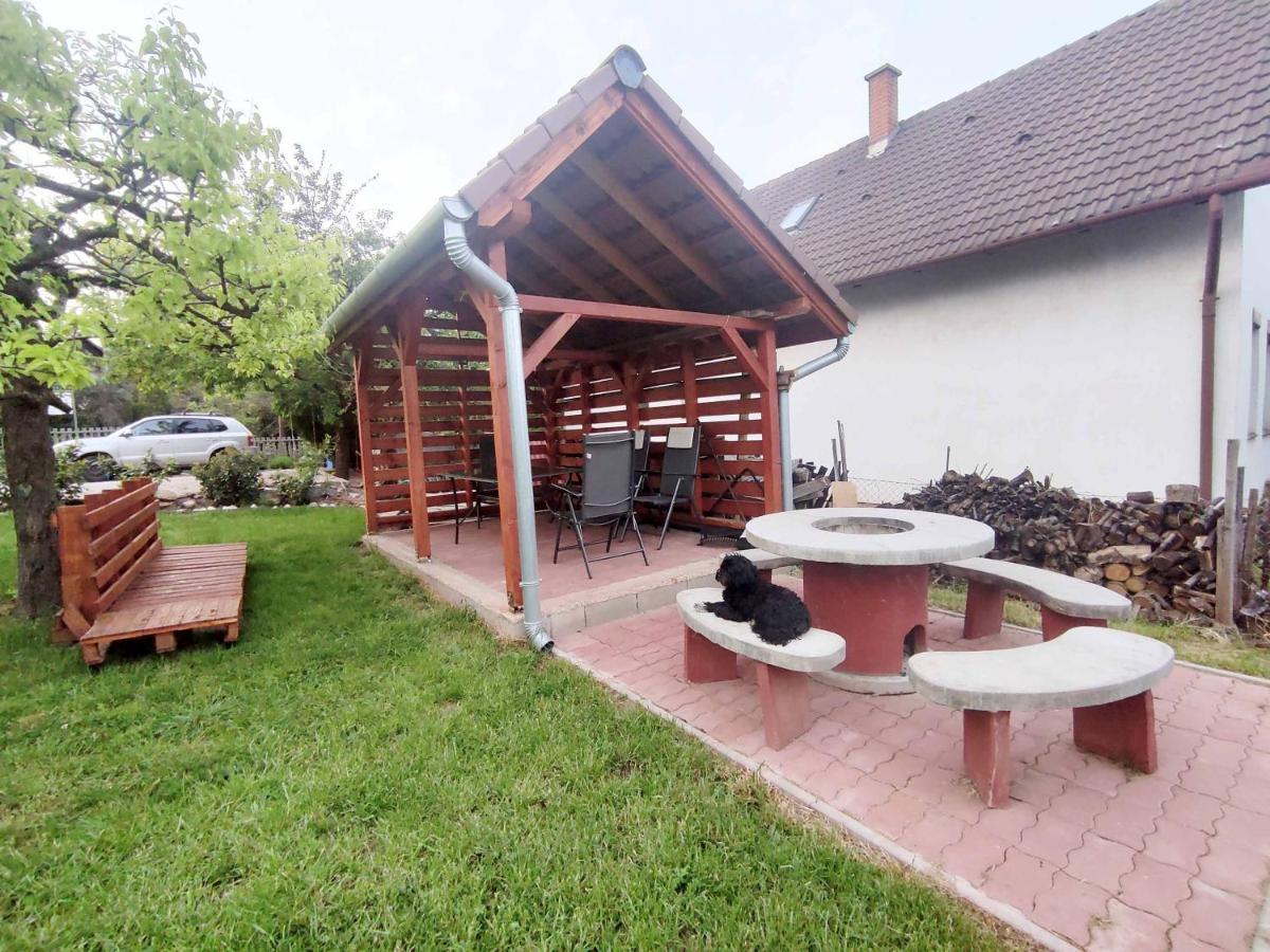 Balaton Apartman Paloznak Exterior foto